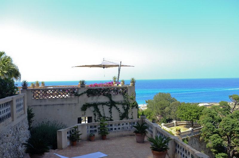 Hotel Paola