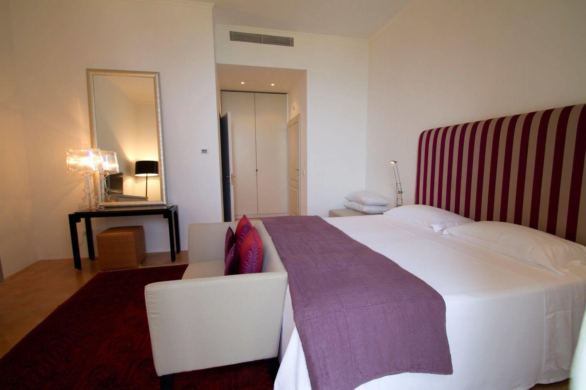 Paola Hotel 5*