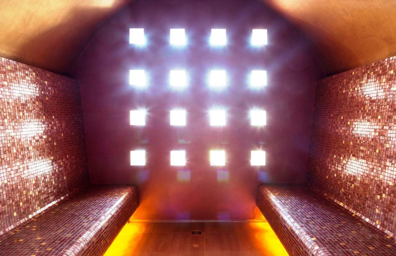 Paola Hotel 5*